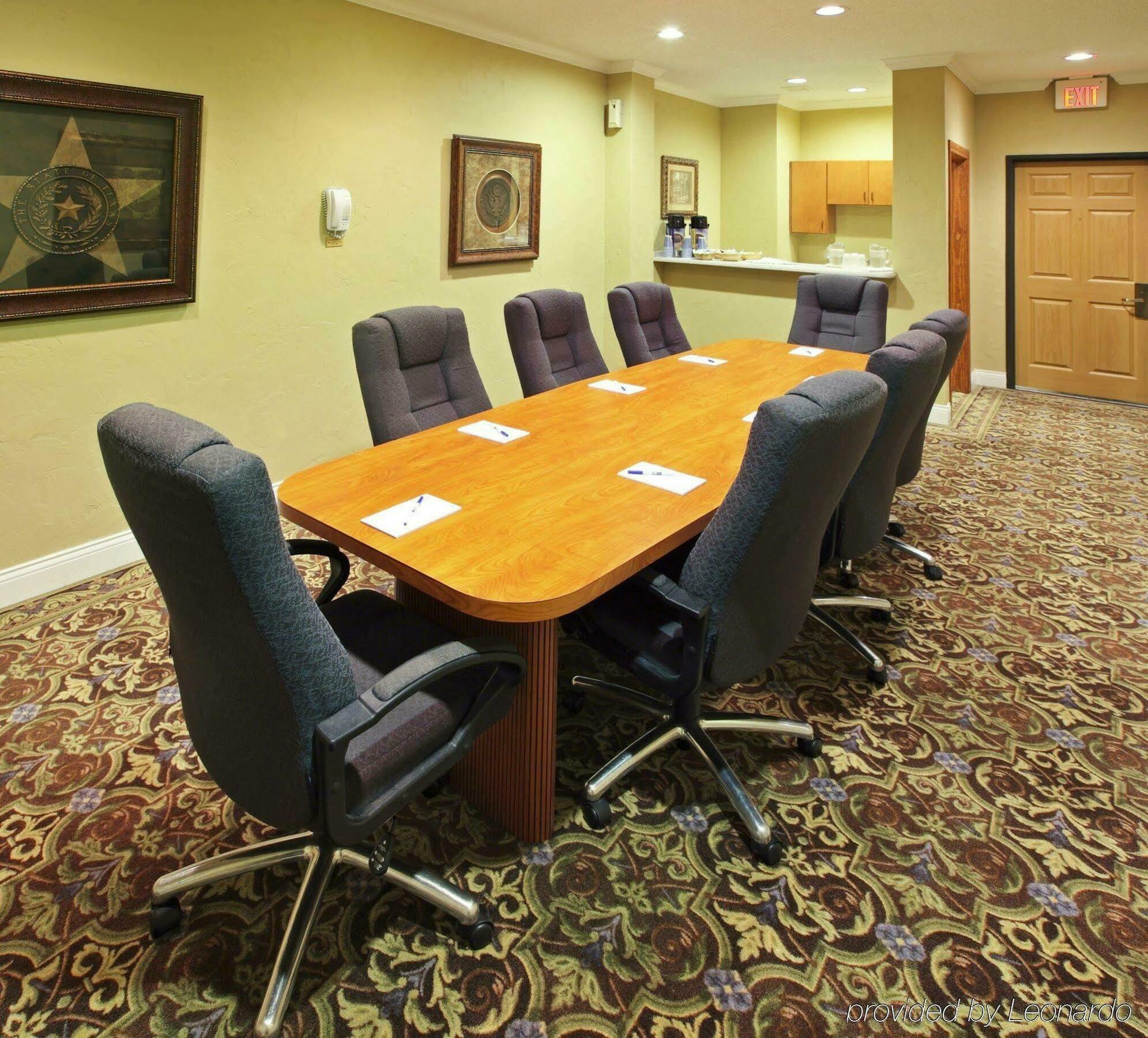 Holiday Inn Express Hotel & Suites Greenville By Ihg Экстерьер фото